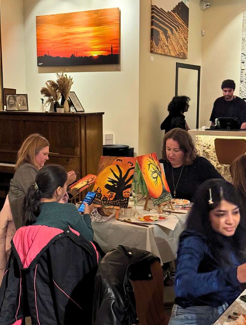 paint and sip night